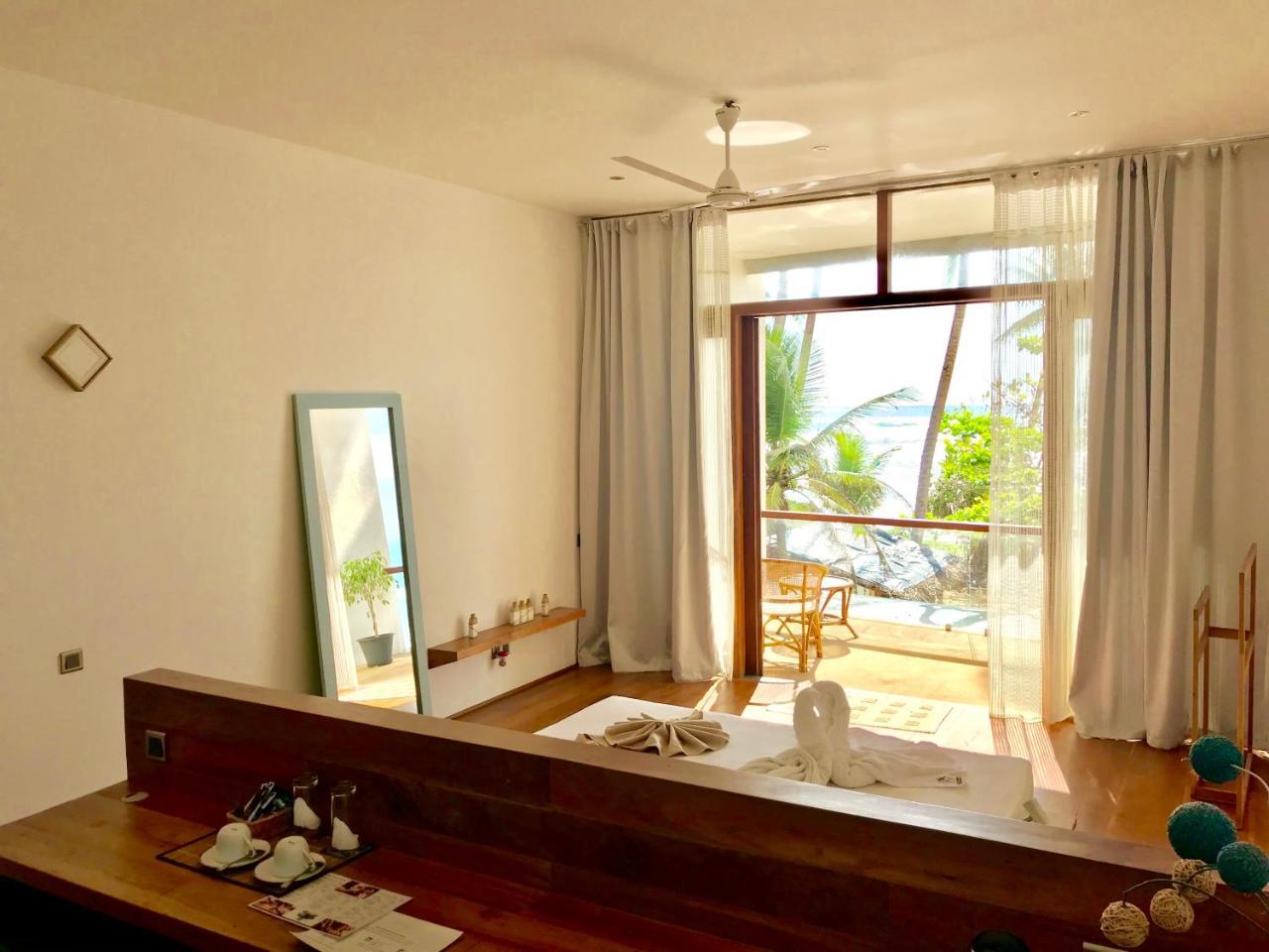 Serendipitaly Ayurveda Boutique Hotel ฮิกคาดูวา ภายนอก รูปภาพ